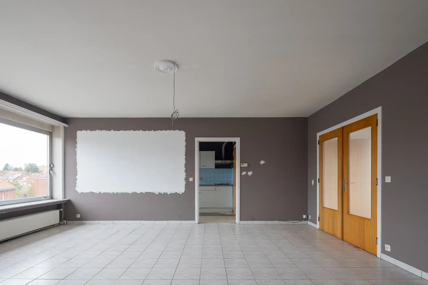 Te renoveren appartement met twee slaapkamers foto 5