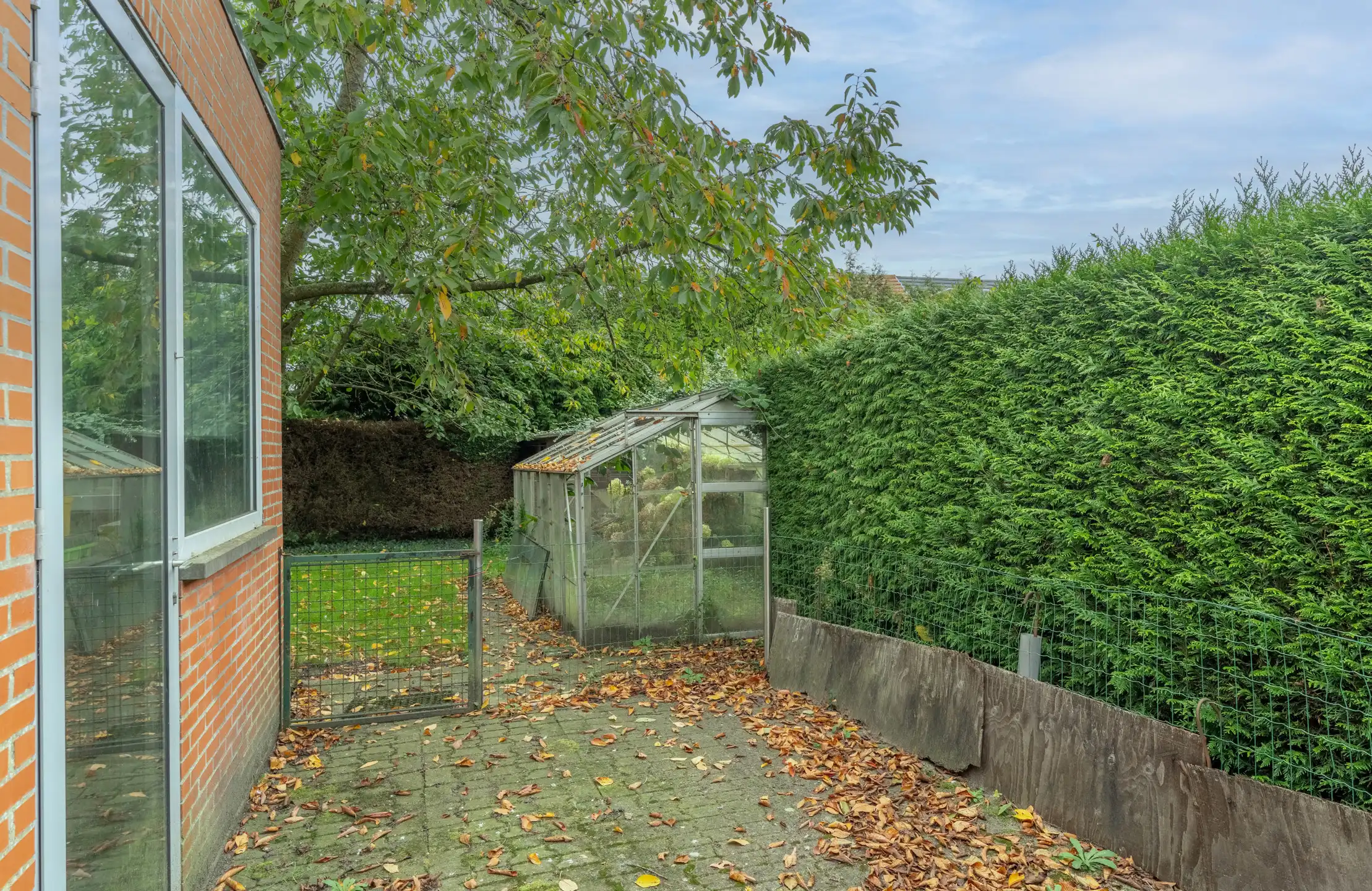 Zeer nette charmante woning met 3 slaapkamers op 579 m² foto 35