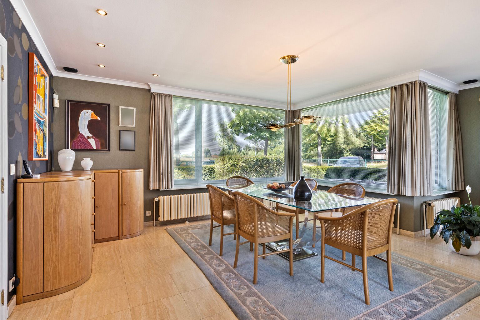 Ruime asbest vrije villa met magazijn en zwembad  foto 18
