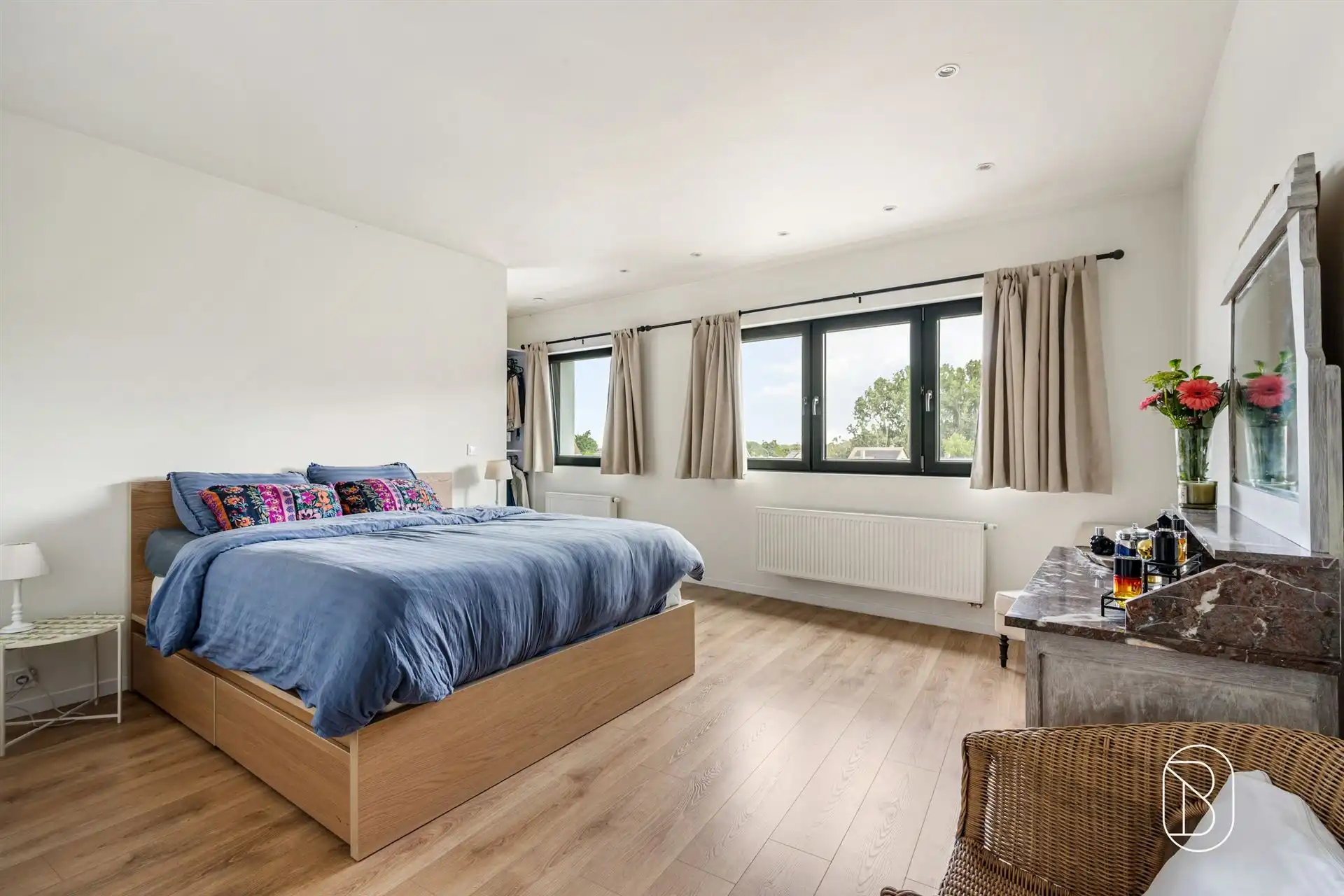 Volledig vernieuwde woning met 3 slaapkamers foto 20