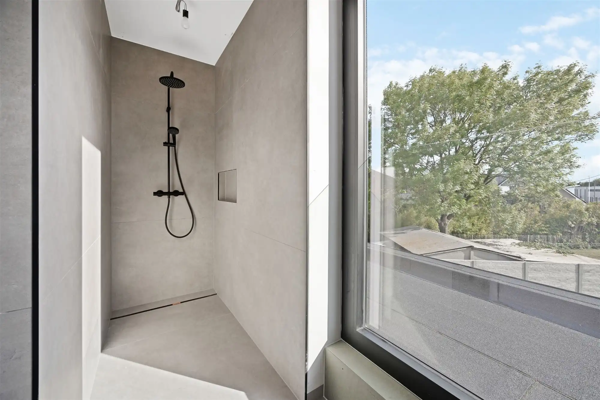 NIEUWBOUW APPARTEMENT VAN 113M² MET 2 SLAAPKAMERS EN TERRASSEN MET MOGELIJKHEID TOT AANKOOP 6% BTW! foto 16