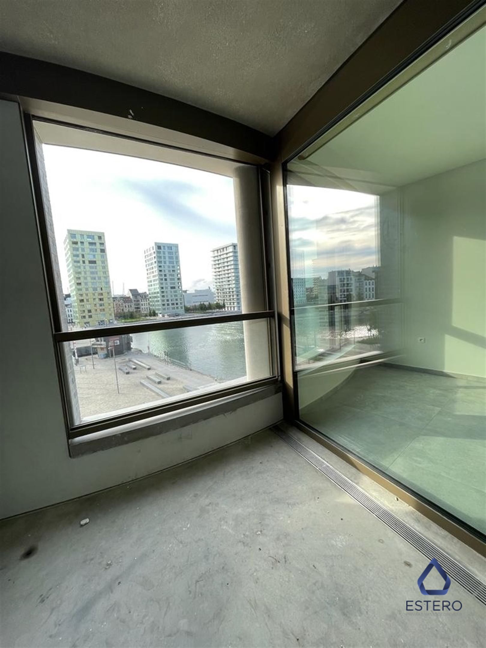 Nieuwbouwappartement met uitzicht op het Eilandje foto 6