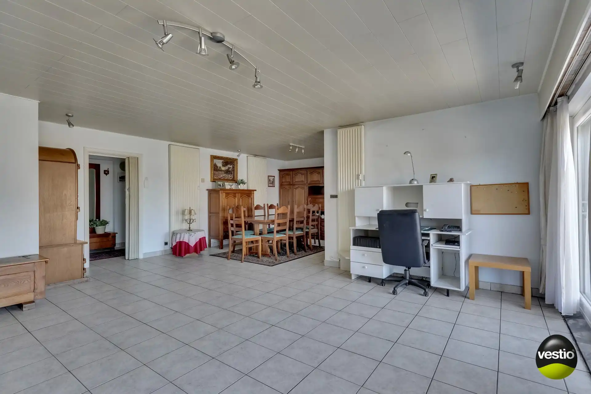 TE RENOVEREN 3 SLAAPKAMER APPARTEMENT 121M² foto 6