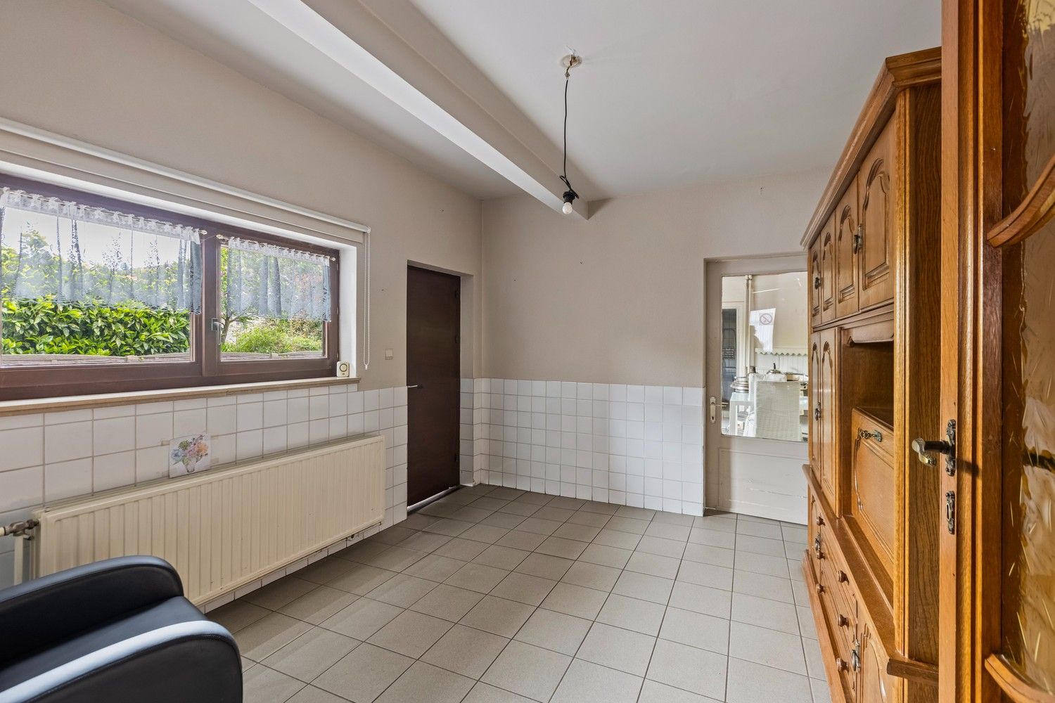 Halfopen woning met veel potentieel op een ruim perceel in Kotem/Maasmechelen foto 9