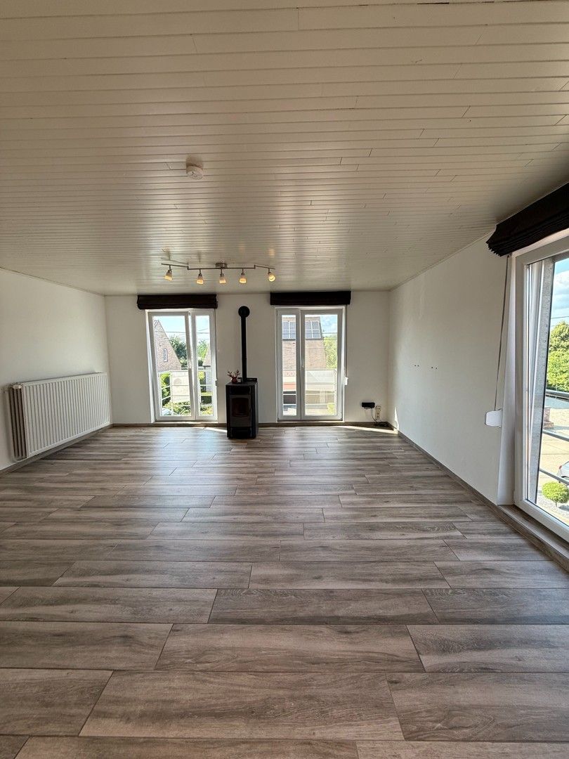 Mooi instapklaar appartement met 3 slaapkamers, ruim terras en tuintje gelegen in Waltwilder. foto 3