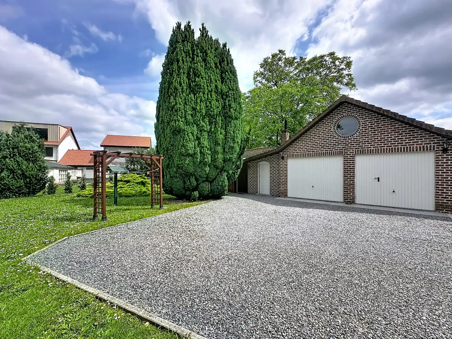 Rustig wonen, vlot bereikbaar foto 18