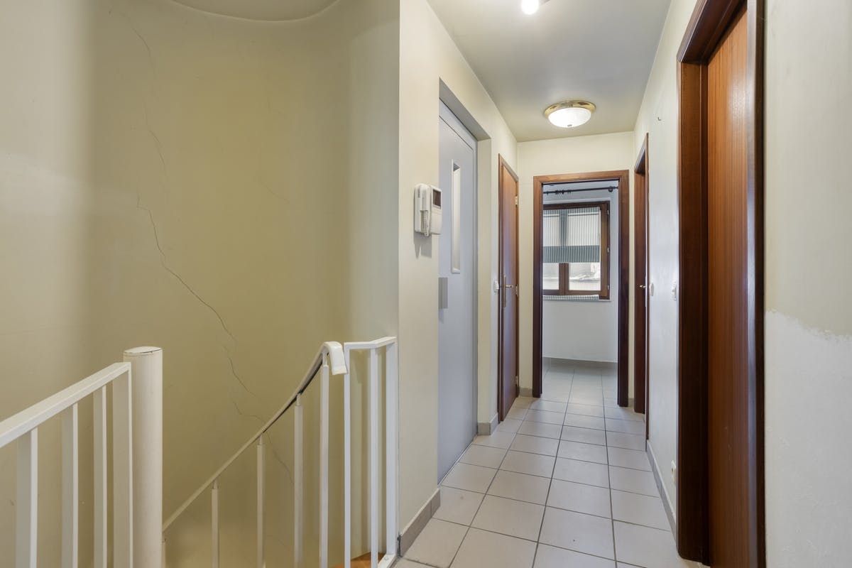 Op te frissen 2-gevelwoning met garage te koop in Vilvoorde foto 9