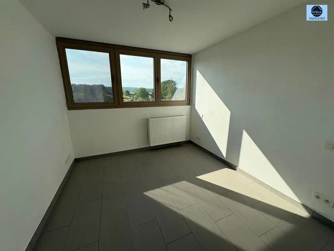 ENERGIEZUINIGE INSTAPKLARE WONING MET 2 SLAAPKAMERS, GARAGE EN TUIN foto 10