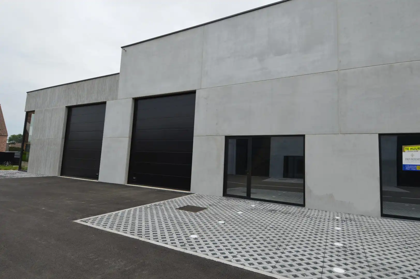 Nieuwbouw KMO-Unit in Waregem/Sint-Eloois-Vijve incl. 2 standplaatsen (Unit 2) te huur foto 5