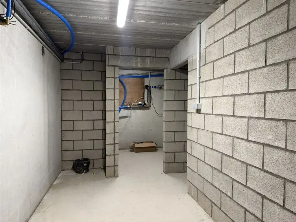 Stijlvolle nieuwbouwwoning met moderne architectuur foto 26