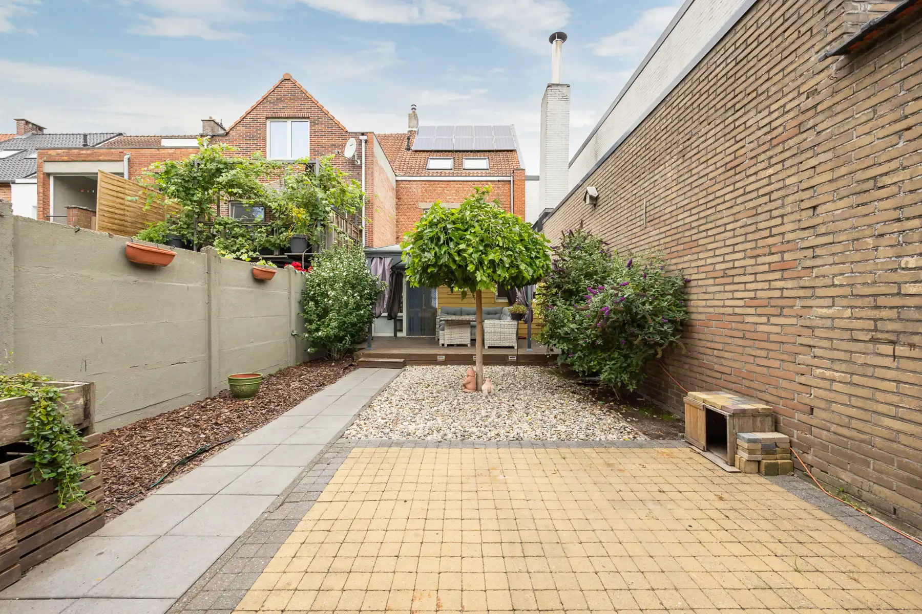 Instapklare gezinswoning met 4 slp, 2 badk en zonnige tuin foto 30