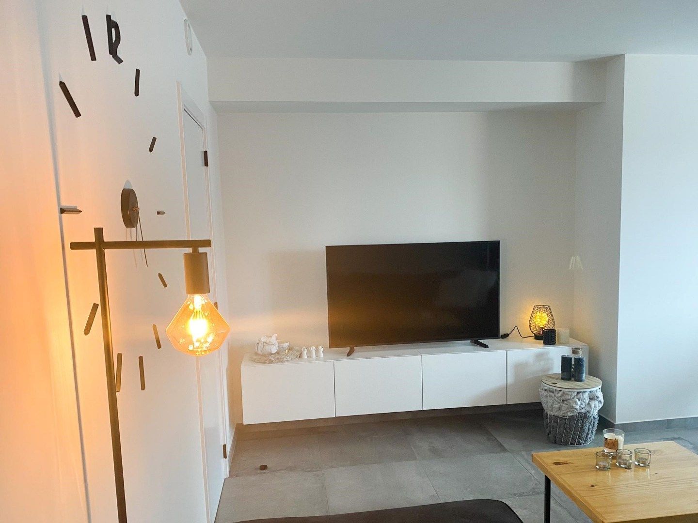 Recent, trendy gemeubeld appartement te Heppen (Leopoldsburg) foto 5