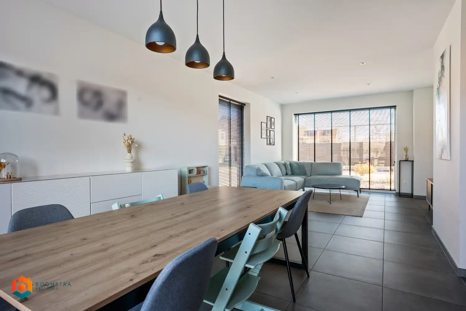 Instapklare woning (2020) met 4 slpkrs en carport te Schriek foto 3