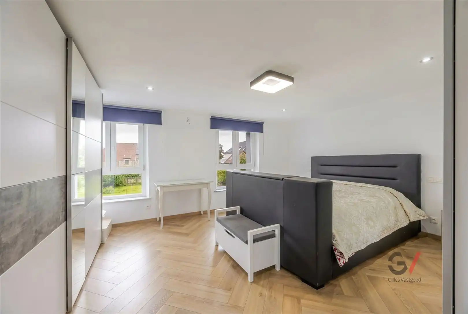 Instapklare gerenoveerde woning gelegen in Steenokkerzeel foto 6