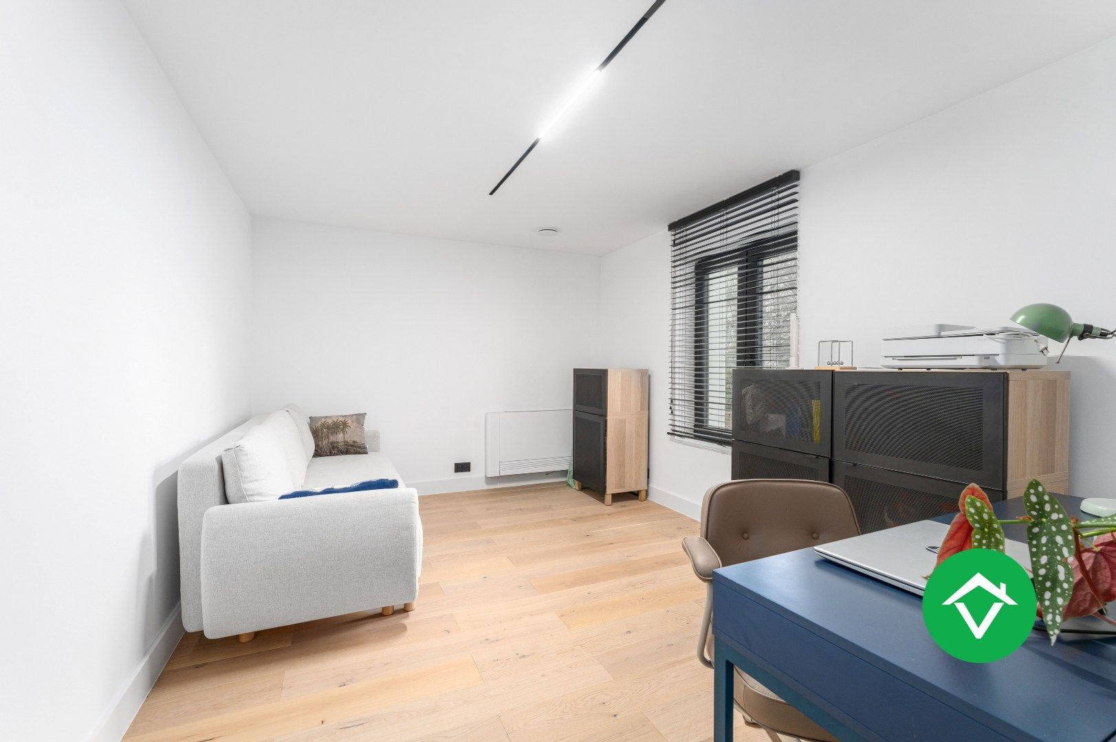 Hoog gerenoveerde woning met tuin en 4 slaapkamers te Roeselare foto 19