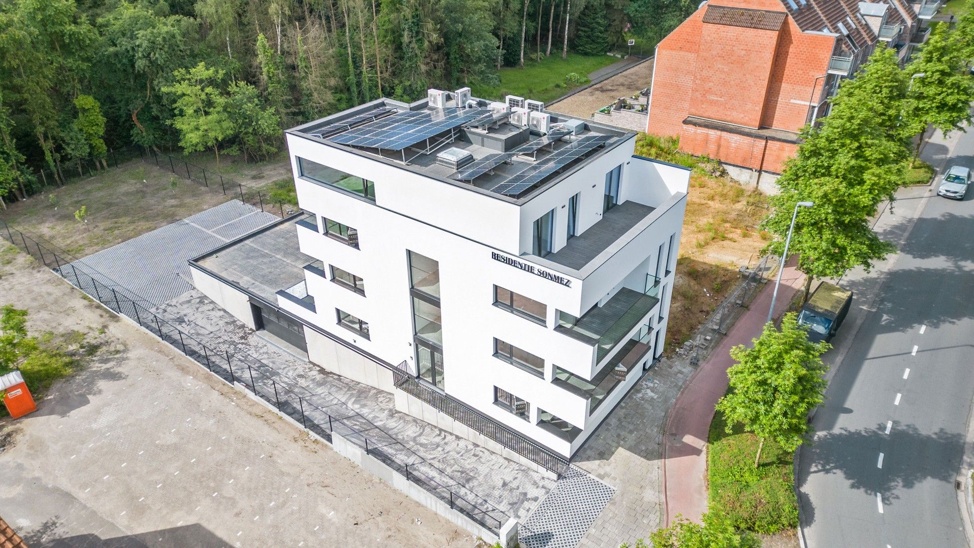 Instapklaar nieuwbouw appartement (2024) met overdekt terras foto 3