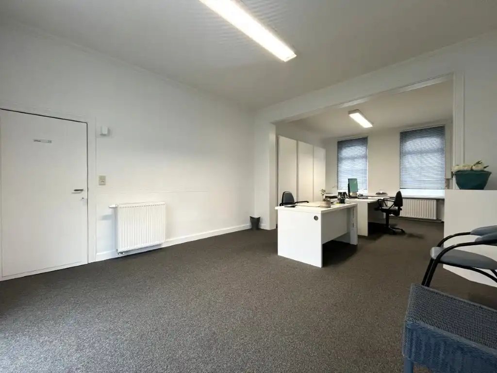 Moorslede - Karaktervolle herenwoning met licht, ruimte en veelzijdige mogelijkheden foto 14