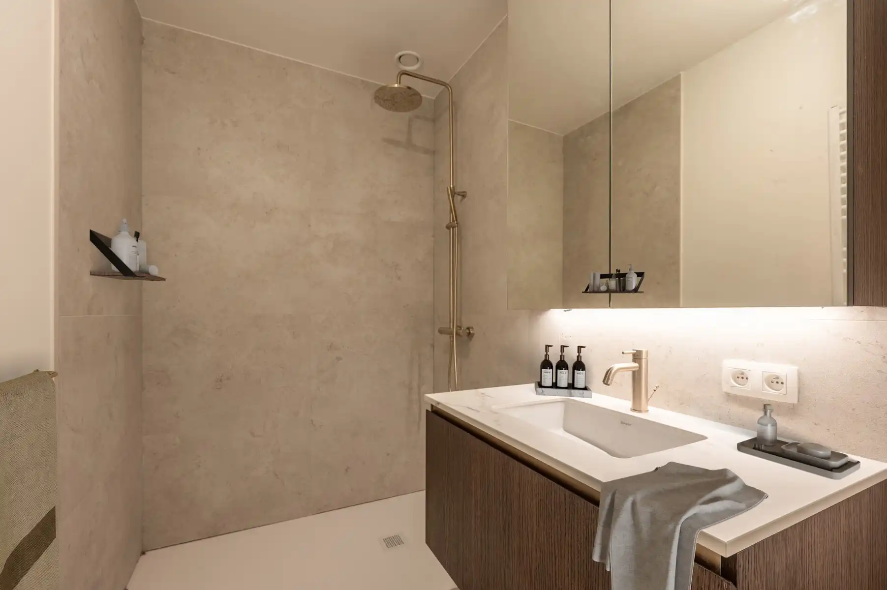 Appartement te koop foto 9