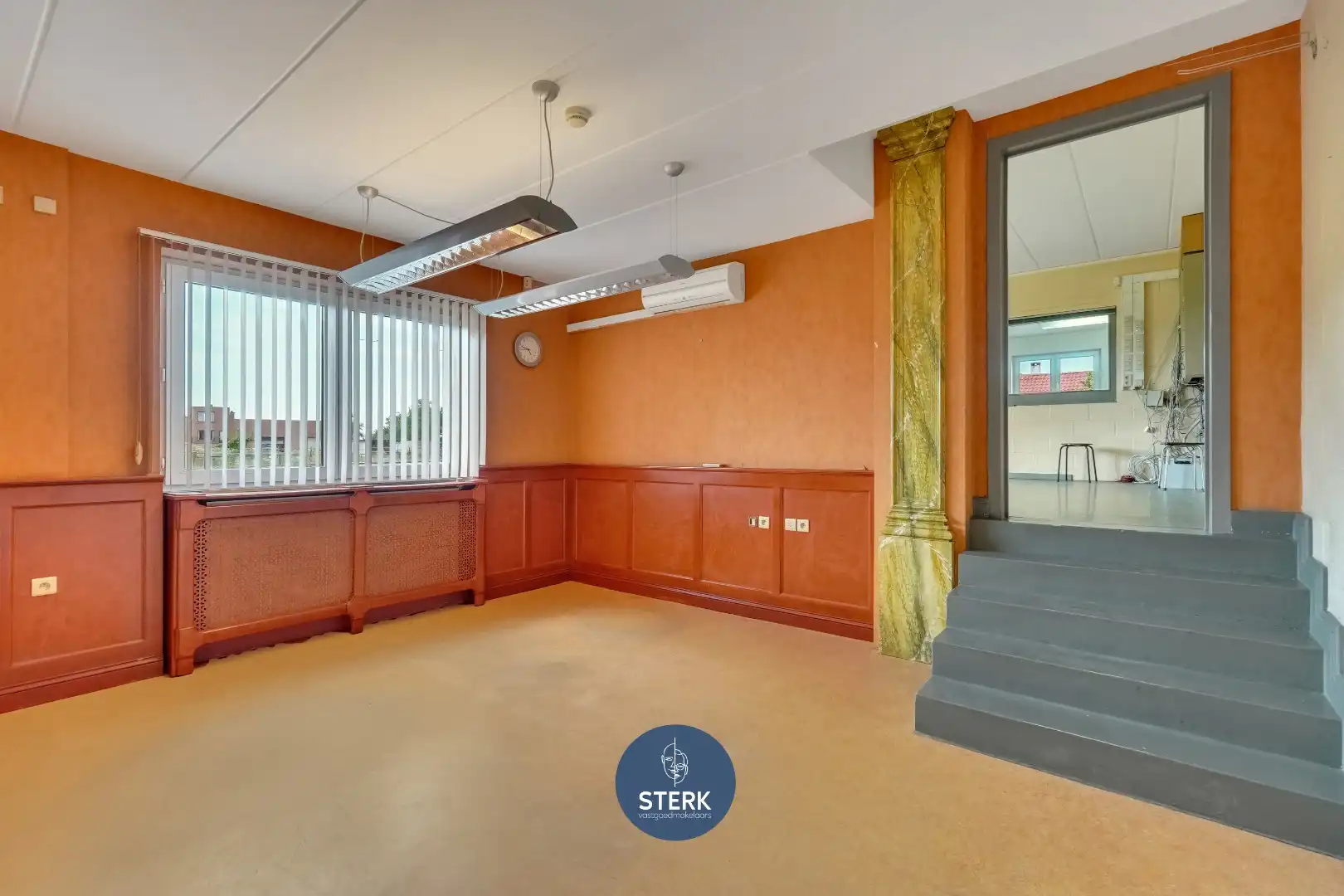 MULTIFUNCTIONEEL BEDRIJFSGEBOUW OP EEN ZICHTLOCATIE NABIJ MAASTRICHT !  foto 10