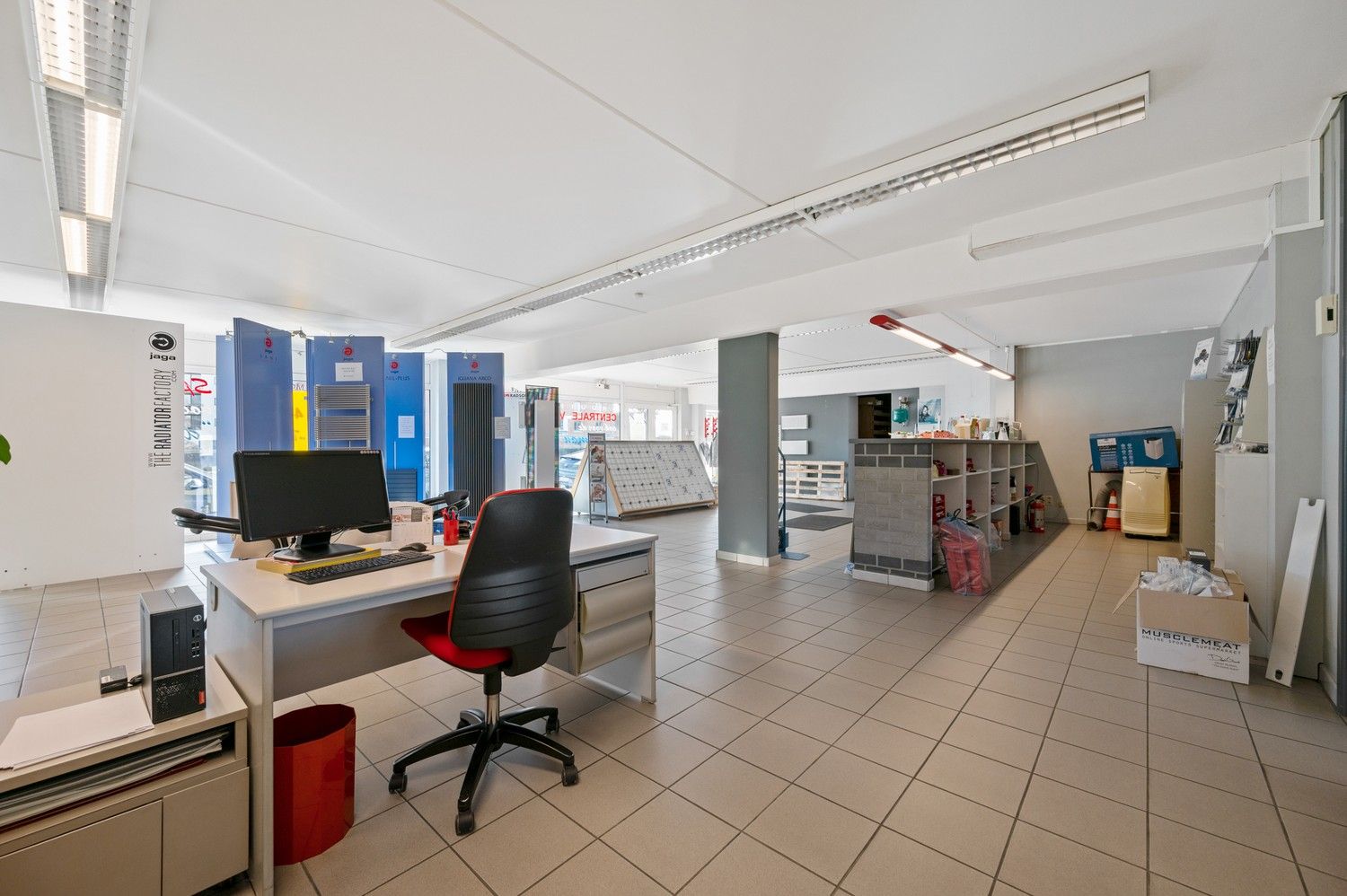 Handelsgelijkvloers 258 m² nabij centrum en de vesten te Lier foto 3