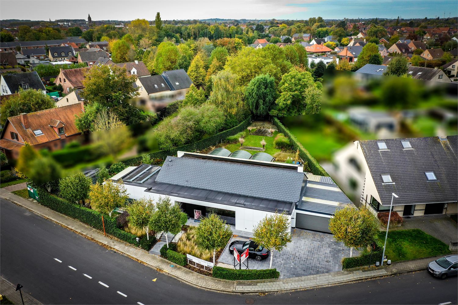 Het stereotiepe denkbeeld die we over een woning hebben, gaat niet op voor deze eigendom! foto 3