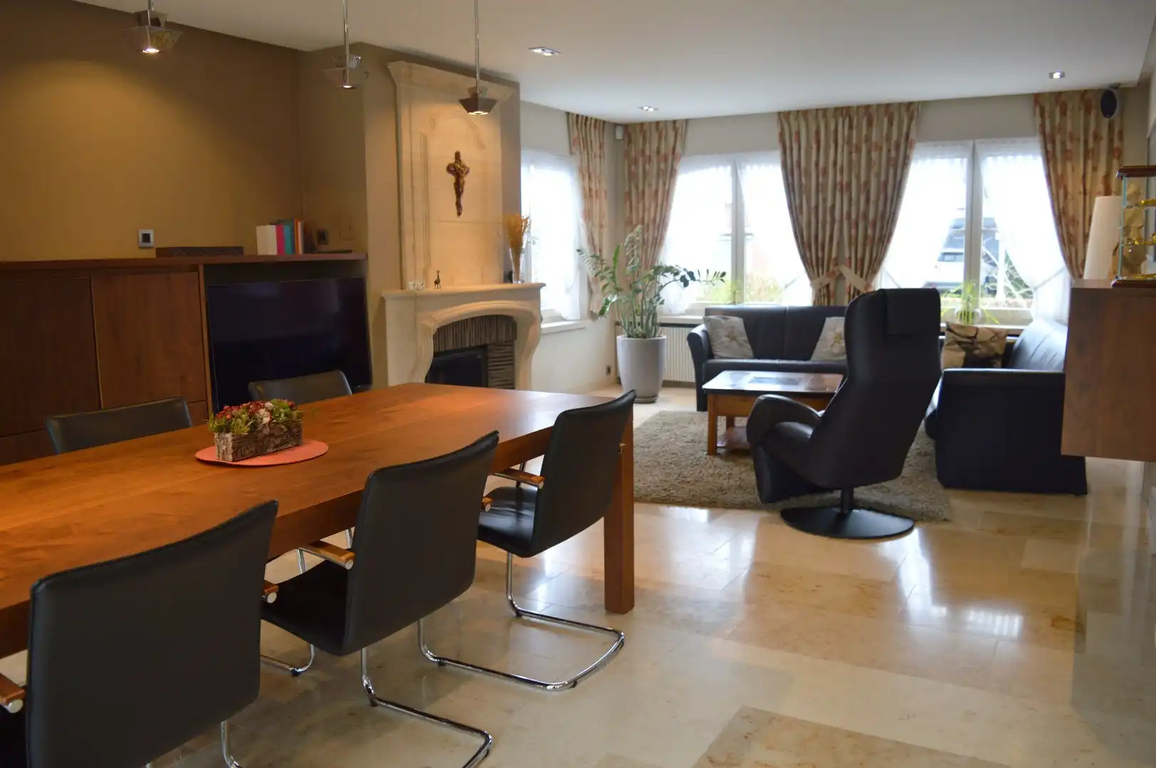 Ruime open bebouwing met 3 slaapkamers in Heule foto 5