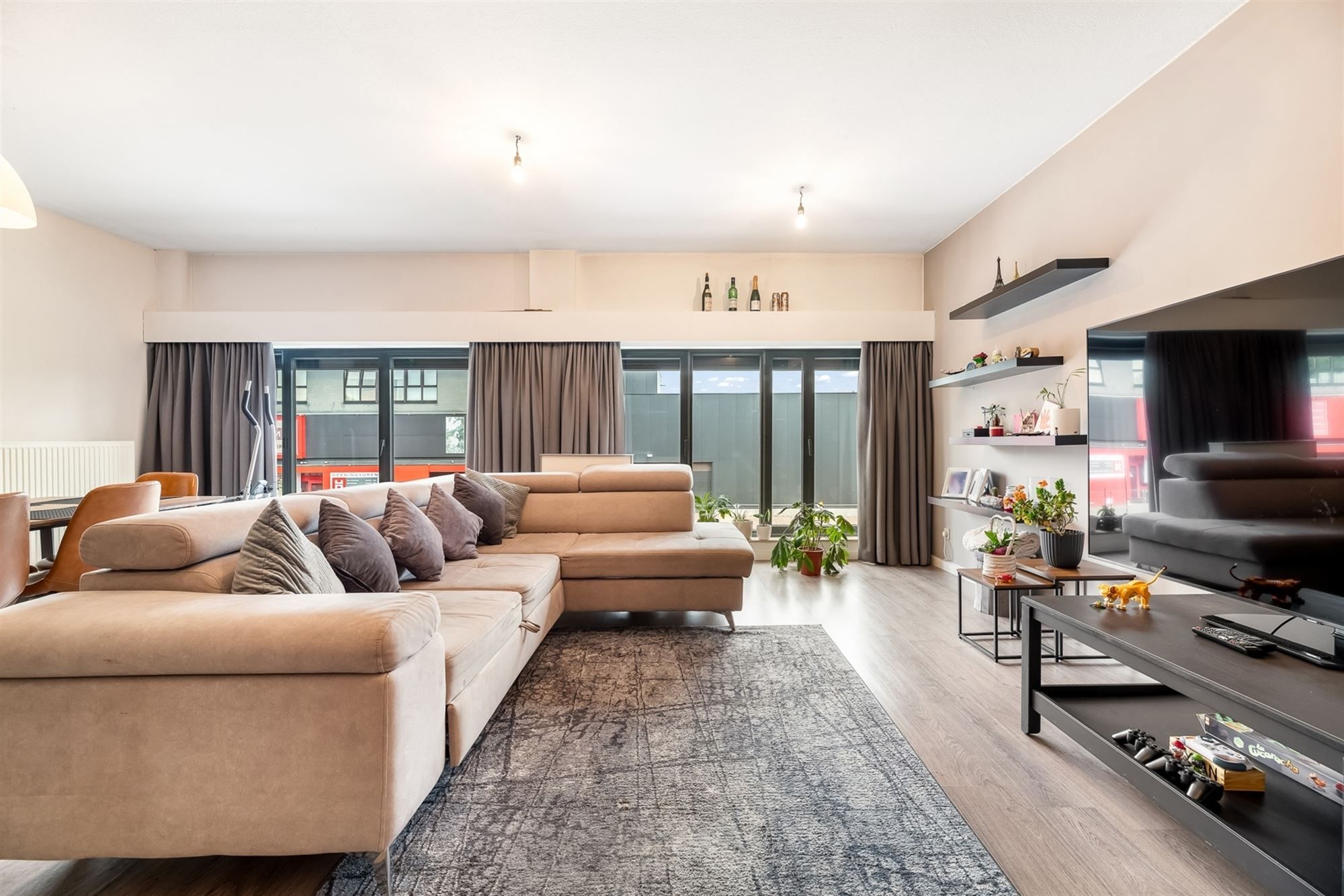 PERFECT ONDERHOUDEN DUPLEX APPARTEMENT MET 4 SLAAPKAMERS TE BEVERLO foto 3