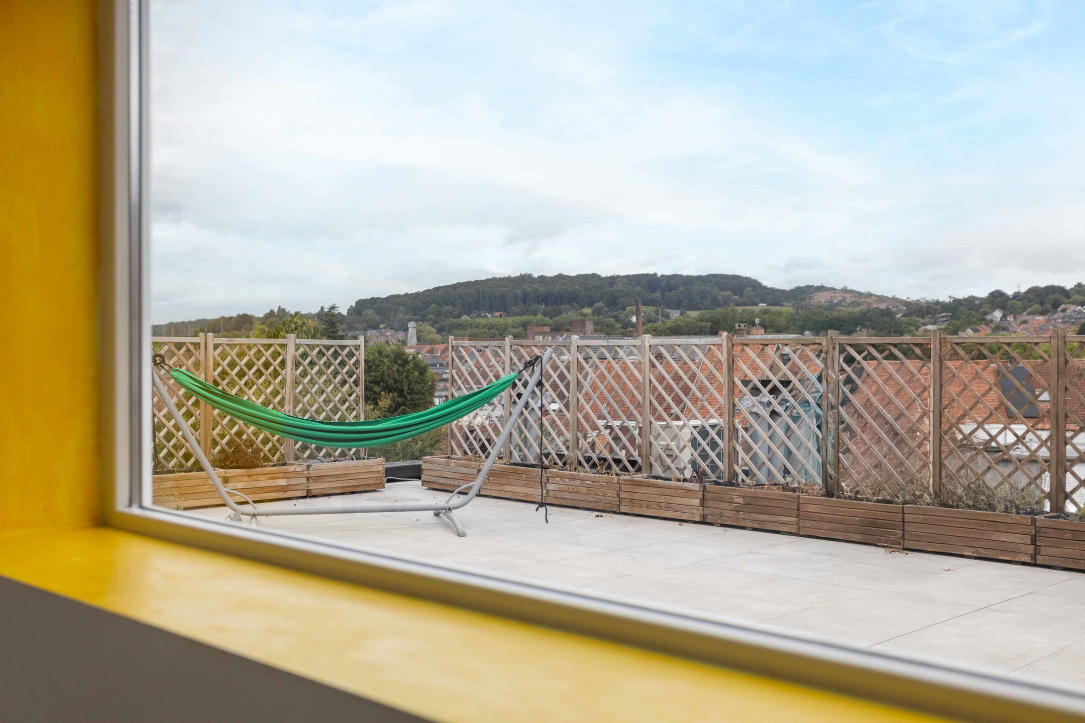 Zeer ruime en trendy stadswoning met heerlijk dakterras! foto 16