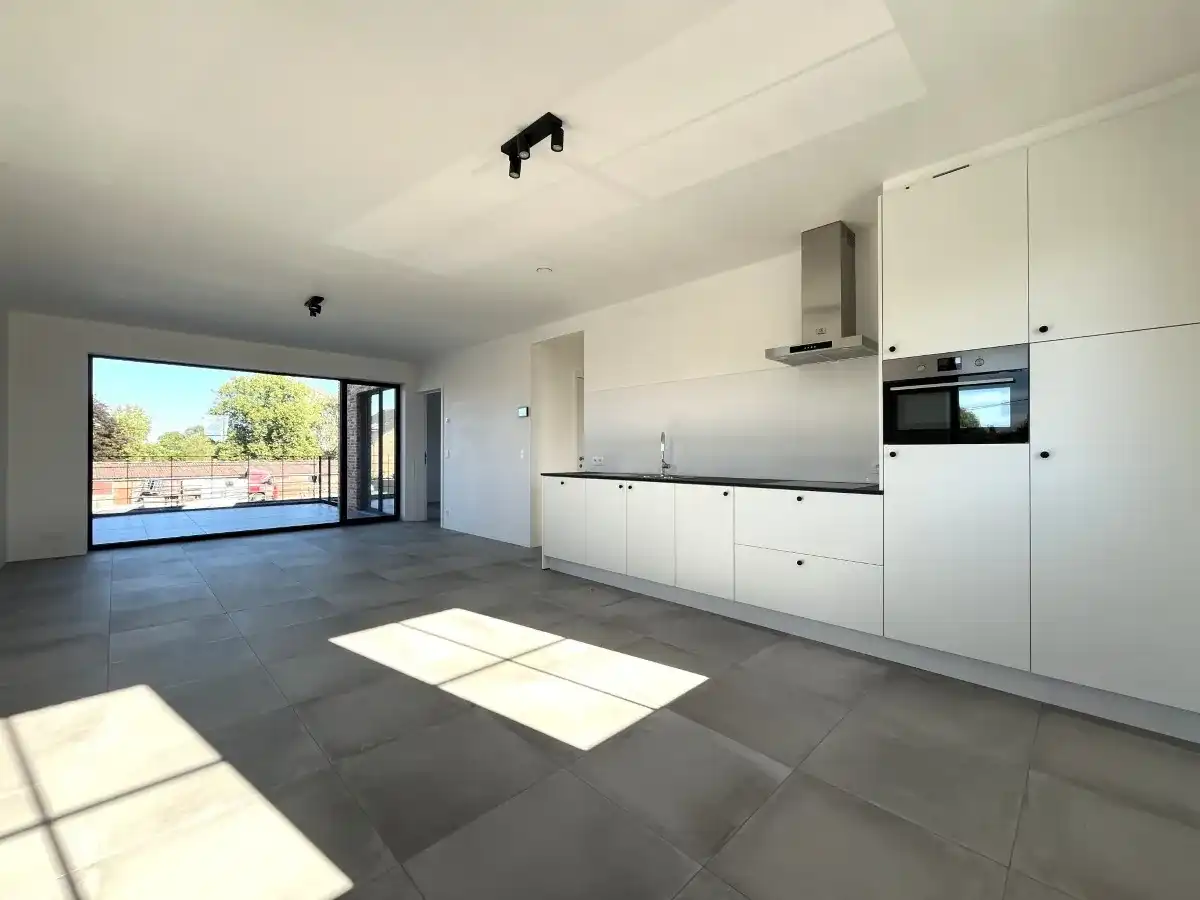 Beselare – Duplexnieuwbouwappartement met 3 slaapkamers en tuin foto 2