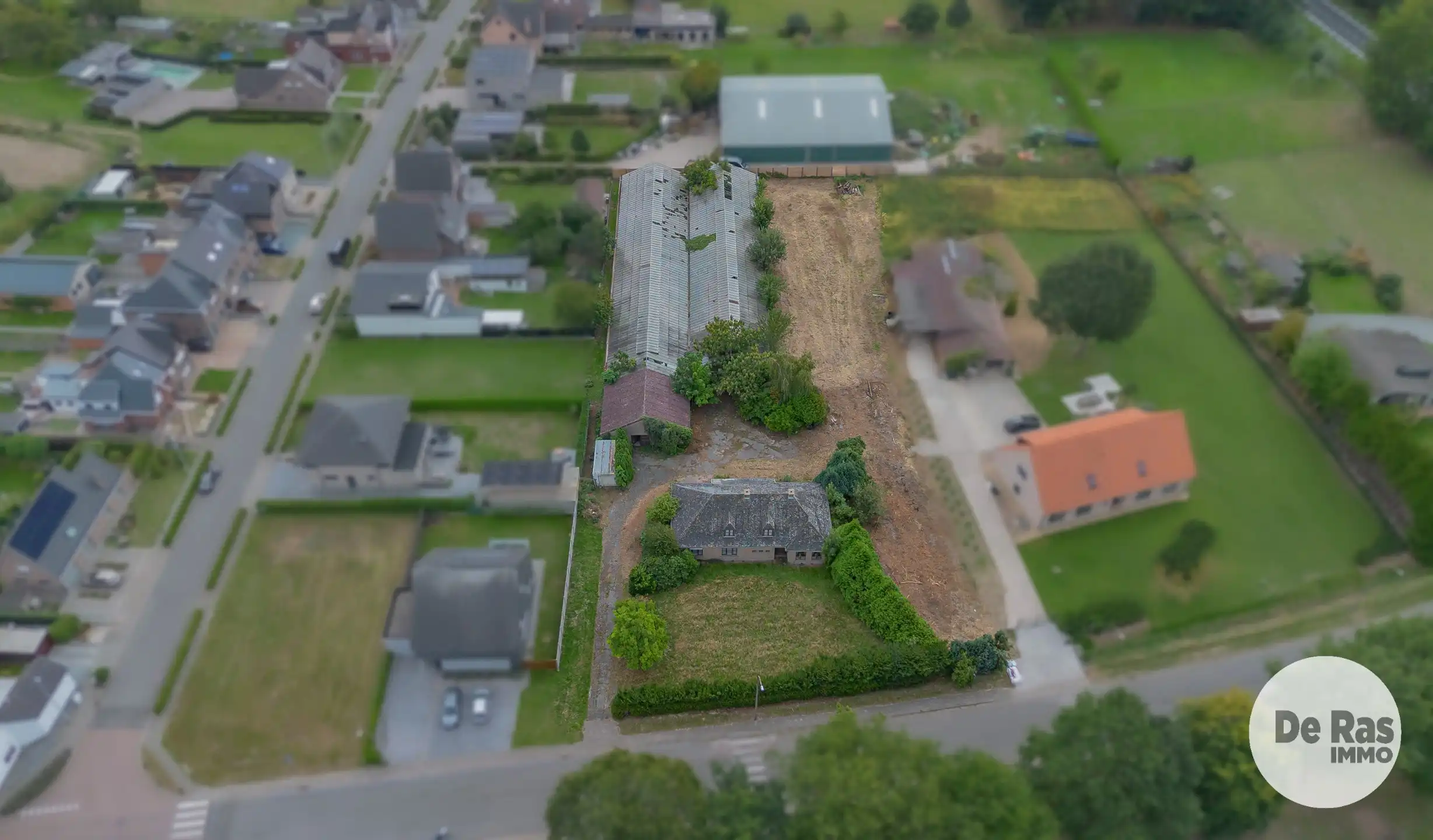 WICHELEN - Te renoveren landbouwwoning met weide en serre foto 19