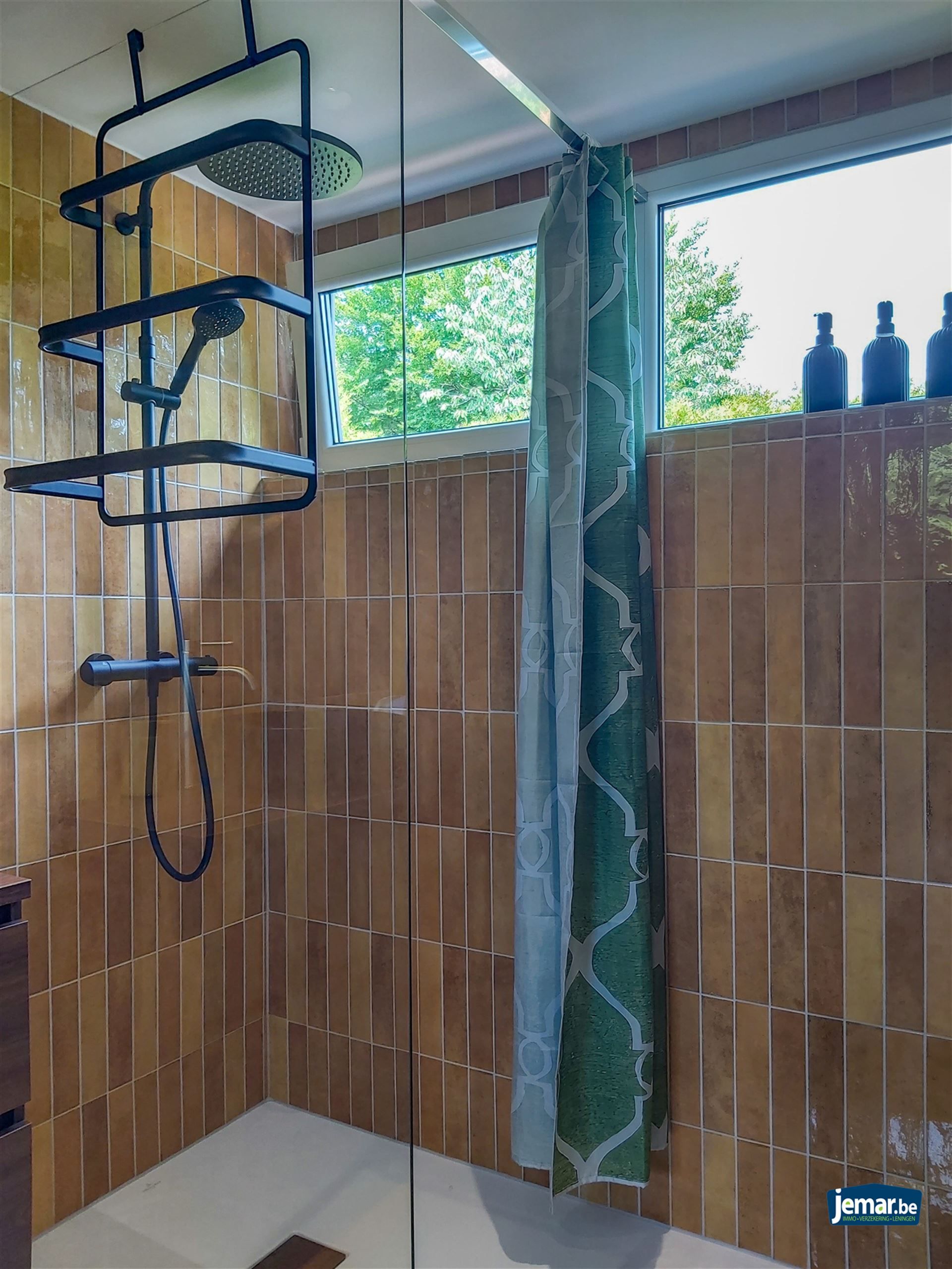 Stijlvol gerenoveerde vakantiewoning op vakantiedomein Sonnevijver met 2 slaapkamers, gelegen aan de Maanvijver, instapklaar en inclusief inboedel – ideaal voor eigen gebruik of verhuur! foto 12