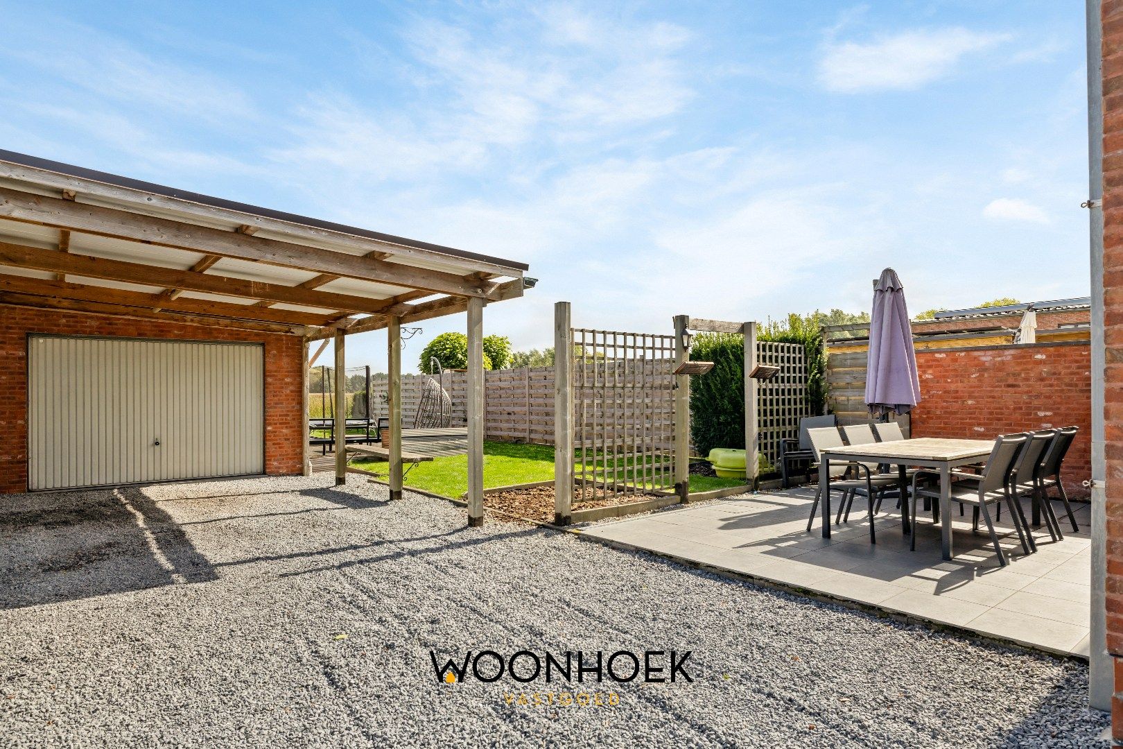 Ruime 4 slaapkamer woning met fraai aangelegde tuin te Lokeren!  foto 29