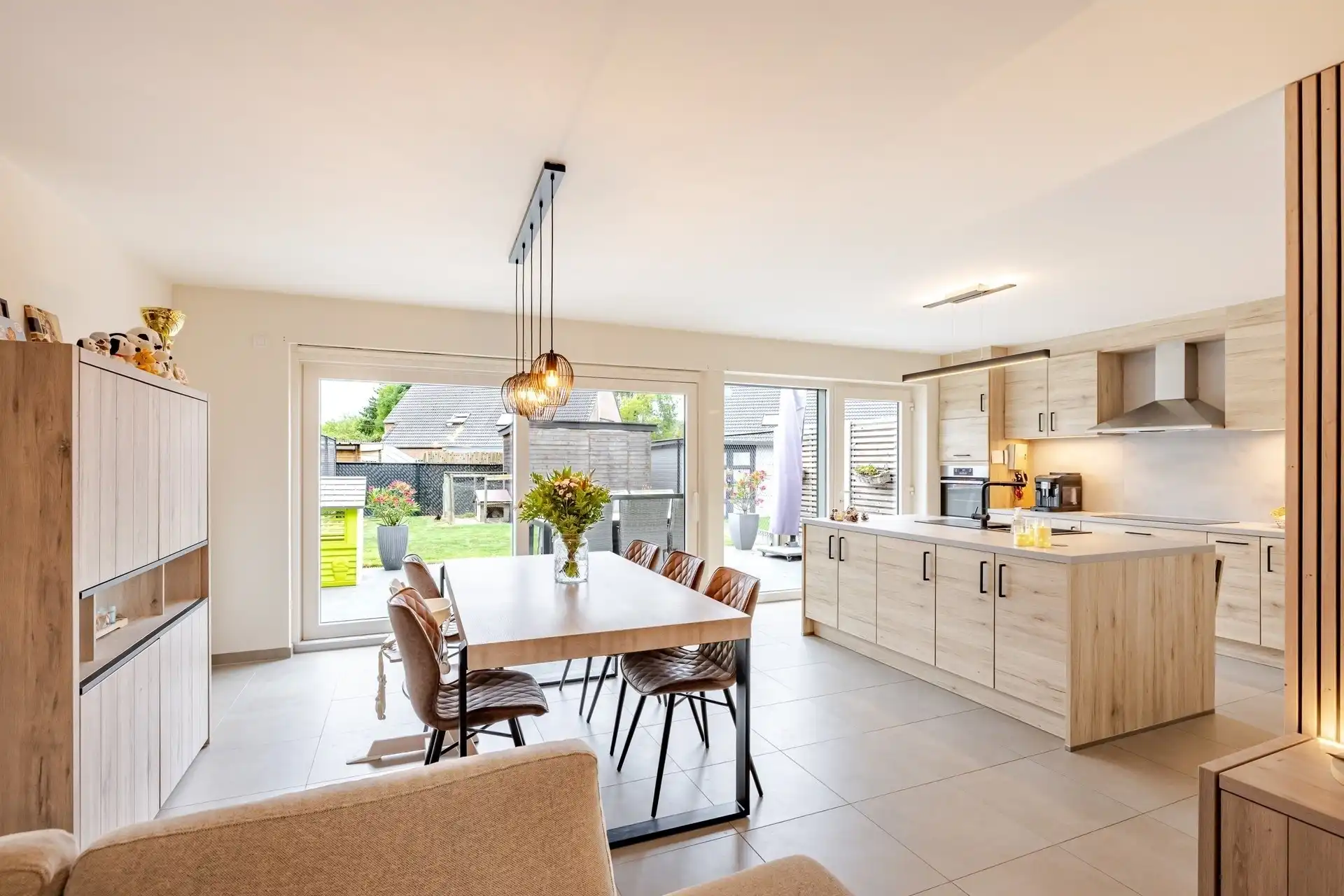 Perfecte instapklare rijwoning met 3 slaapkamers in Lede foto 5