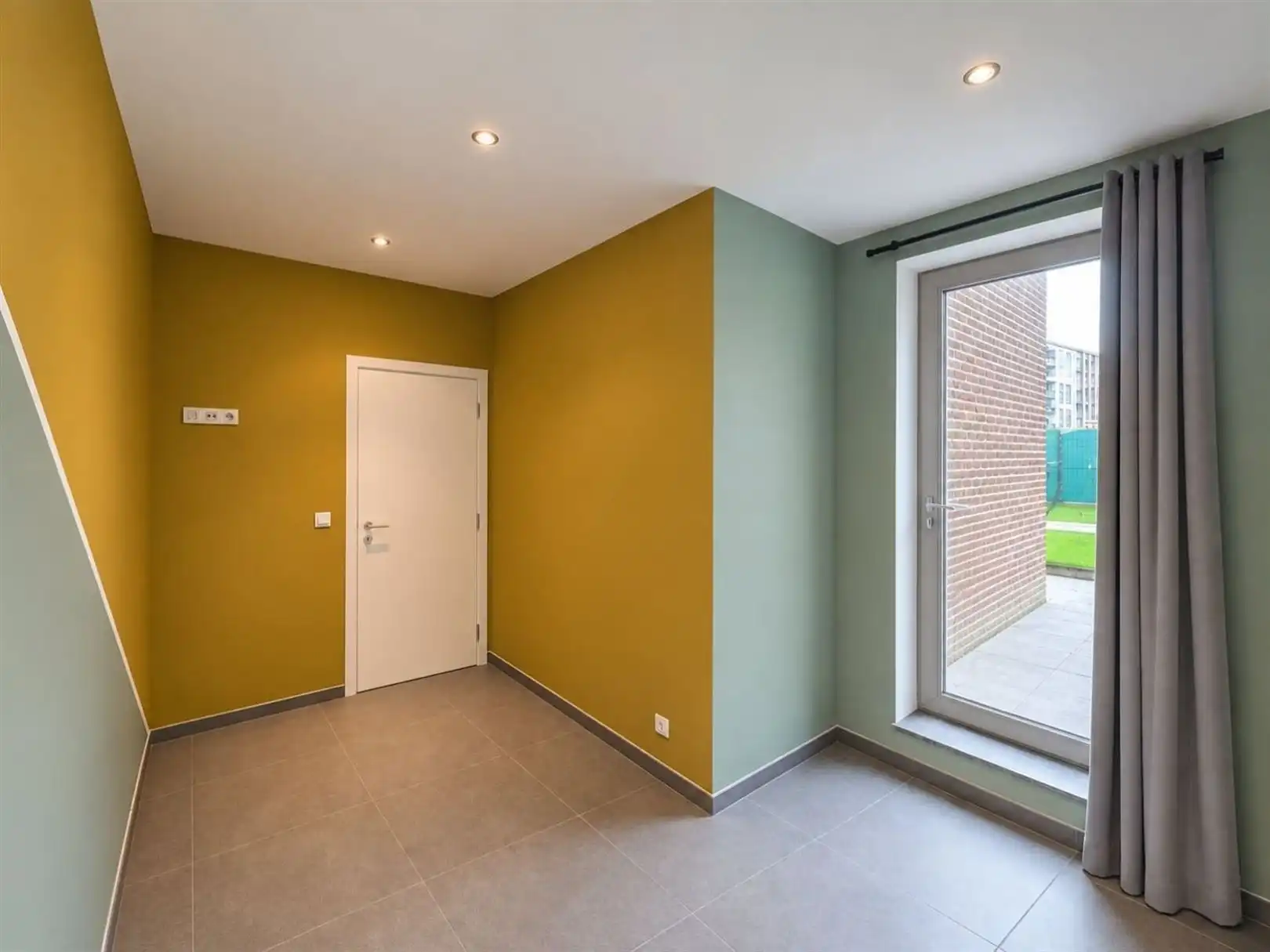 Volledig gerenoveerde en instapklare woning met tal van mogelijkheden op een toplocatie in Sint-Niklaas foto 11