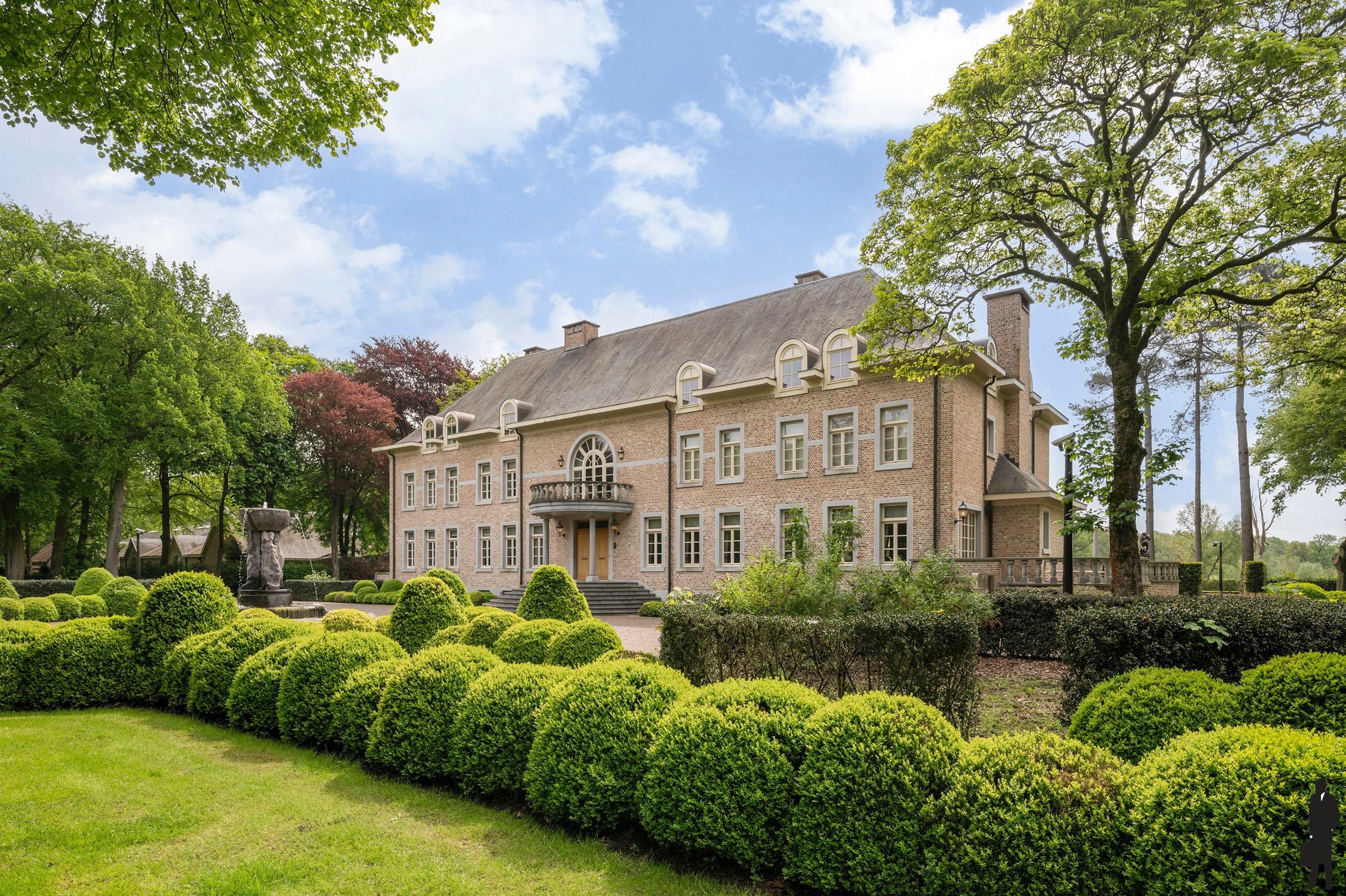 Exclusief landgoed “De Markgraaf” met polyvalent bijgebouw  foto 6