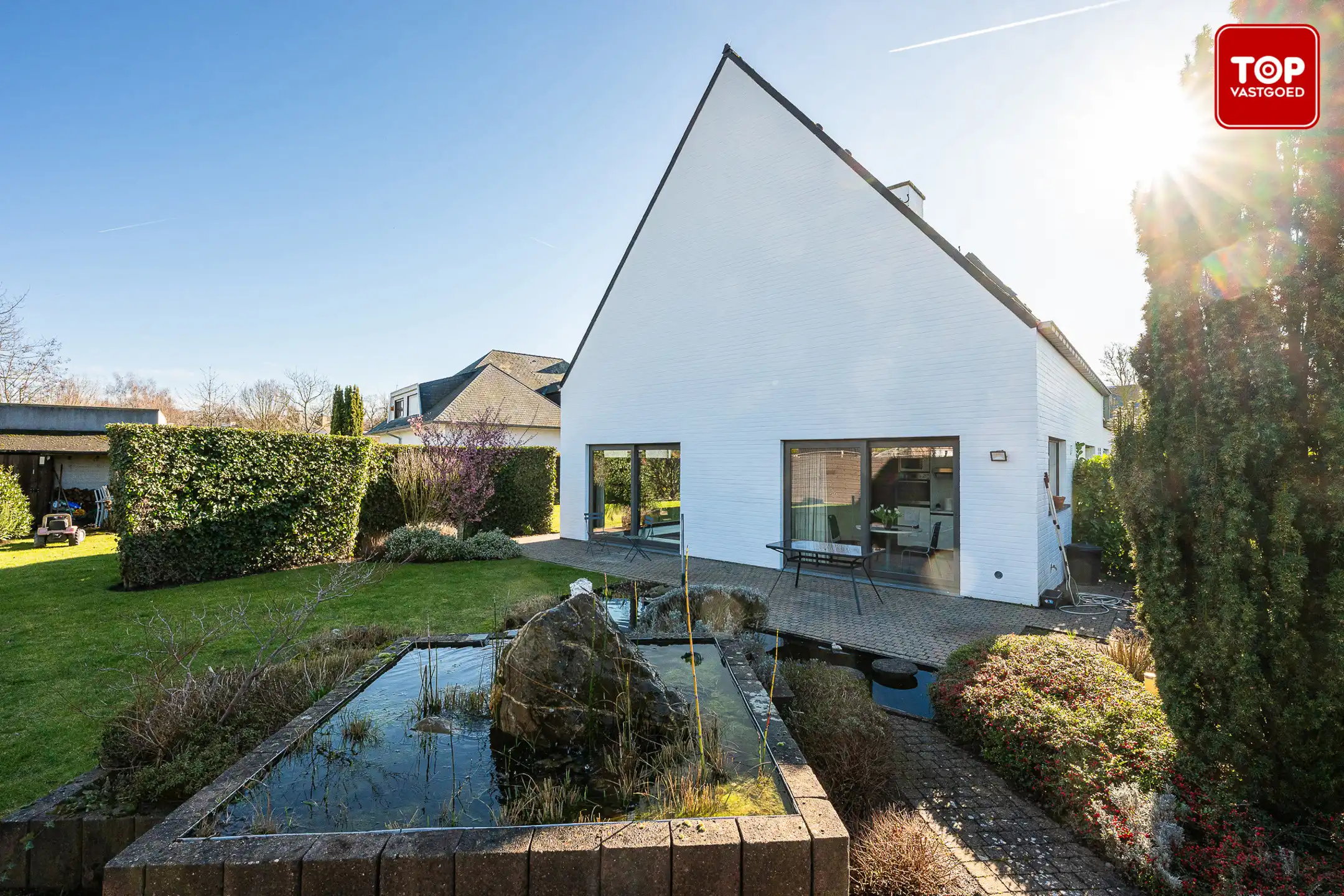 Ruime villa met veel rust en privacy foto 28