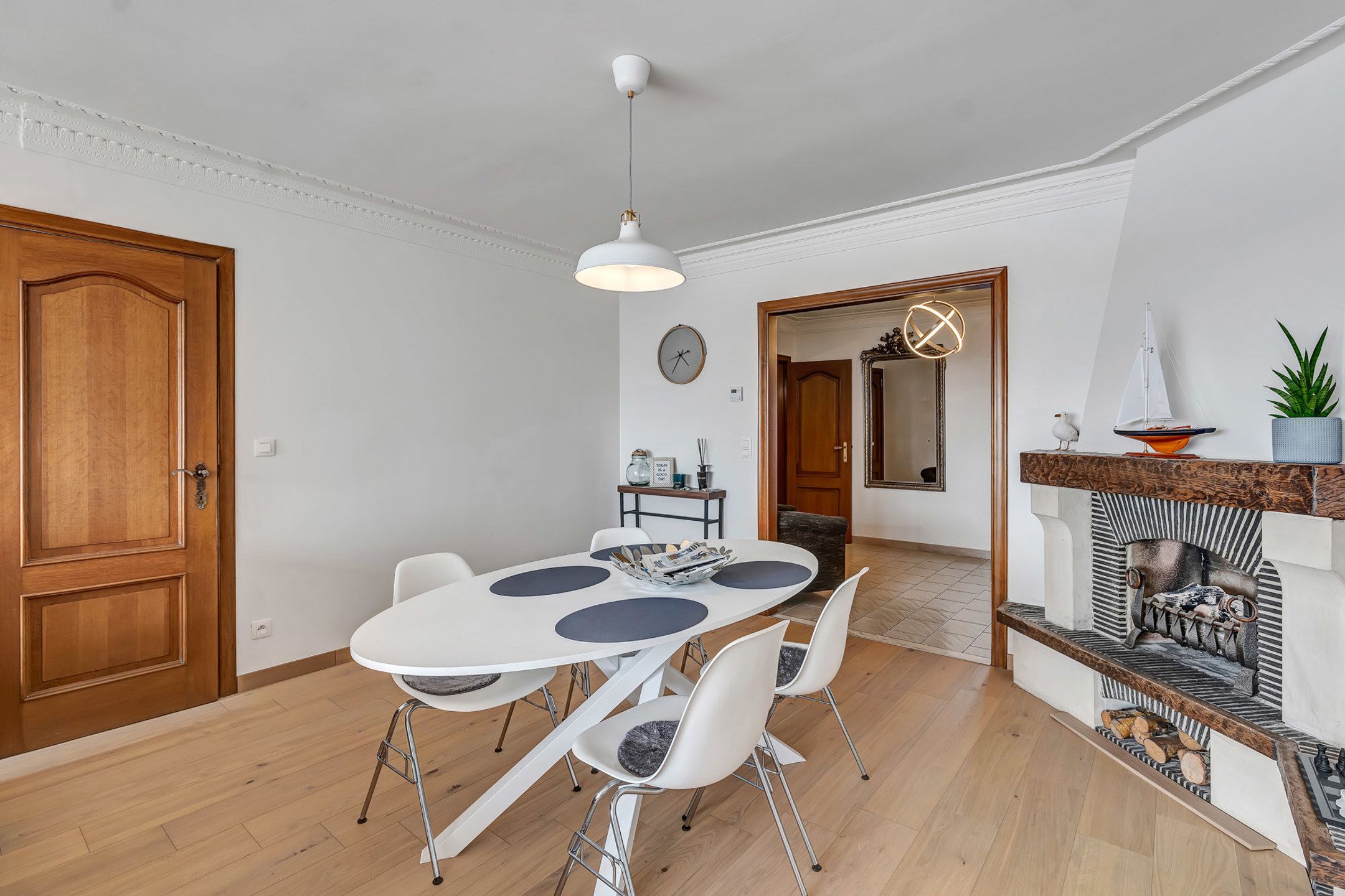 Ruim en instapklaar appartement met 2 slaapkamers  foto 3