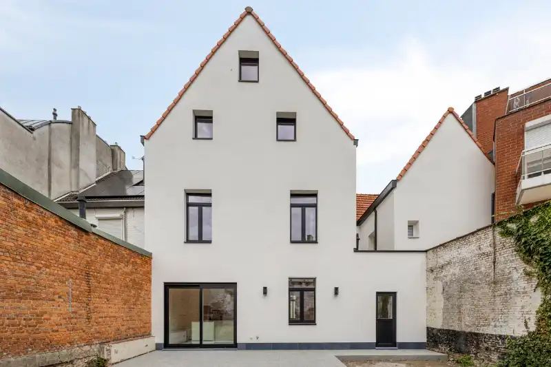 Herenhuis, 305 m2 bewoonb, met tuin en 50 meter van de schelde! foto 17