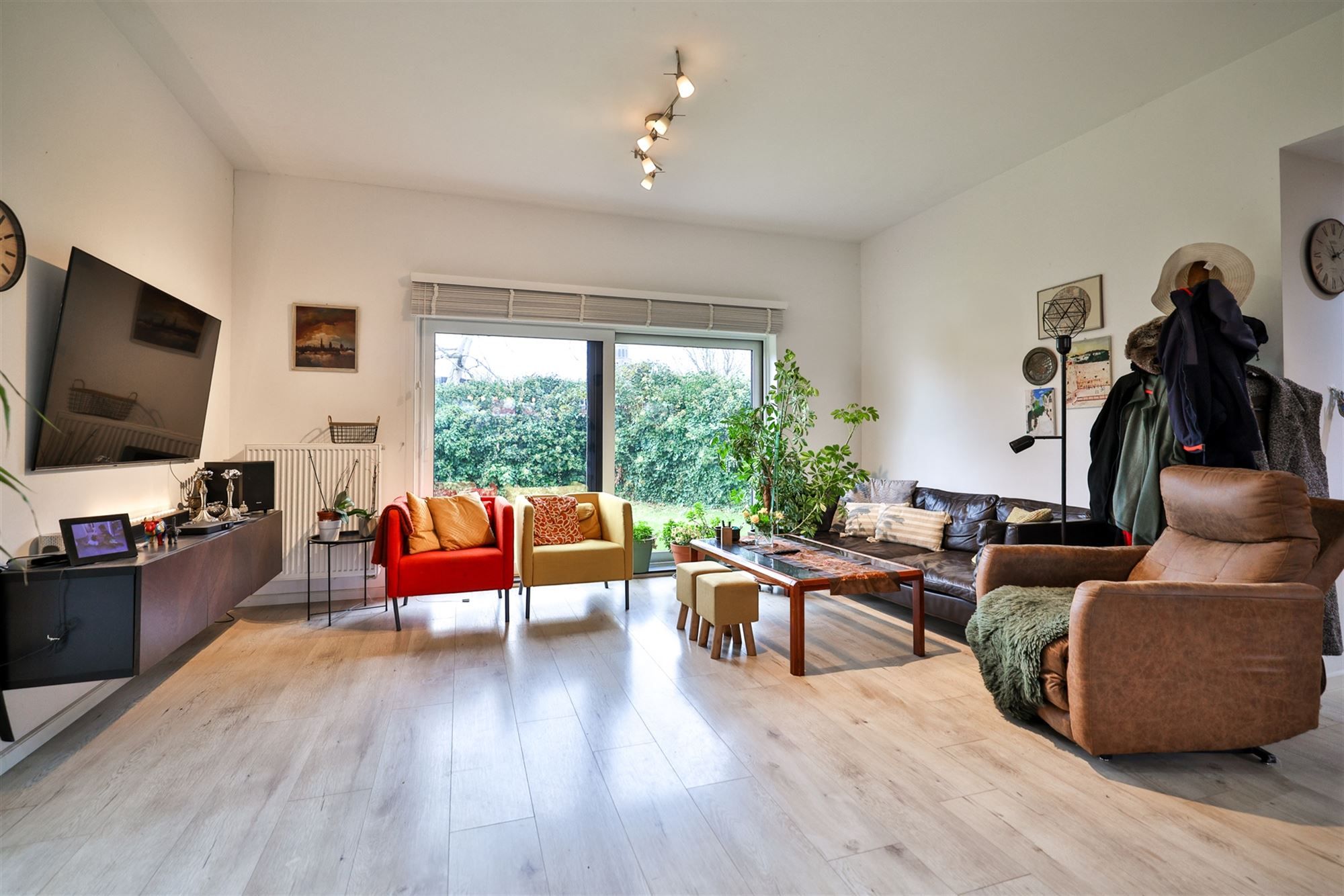 Knappe energiezuinige gelijkvloerse villa  foto 14