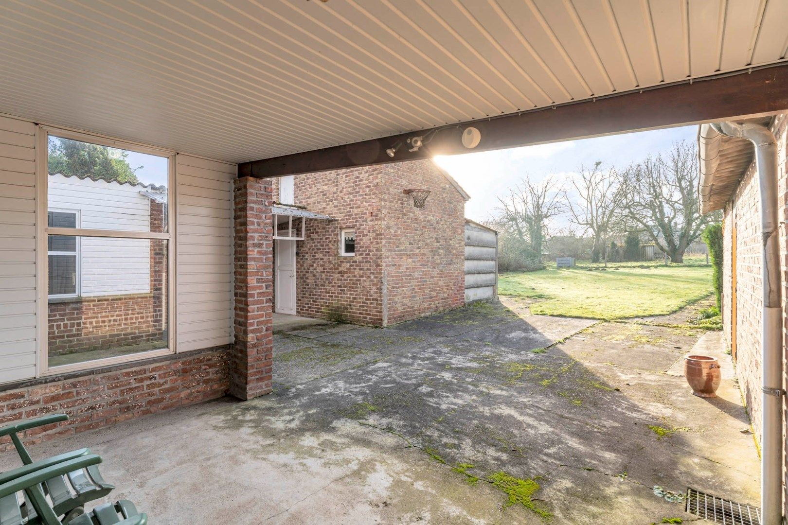 Te renoveren vrijstaande woning met zuidwest gerichte tuin en achterliggende weide op 16a 23ca foto 23