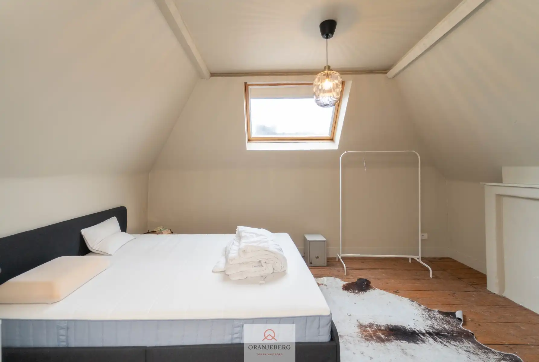 Karaktervol handelspand  (256 m²)met woonst in historisch gebouw foto 7