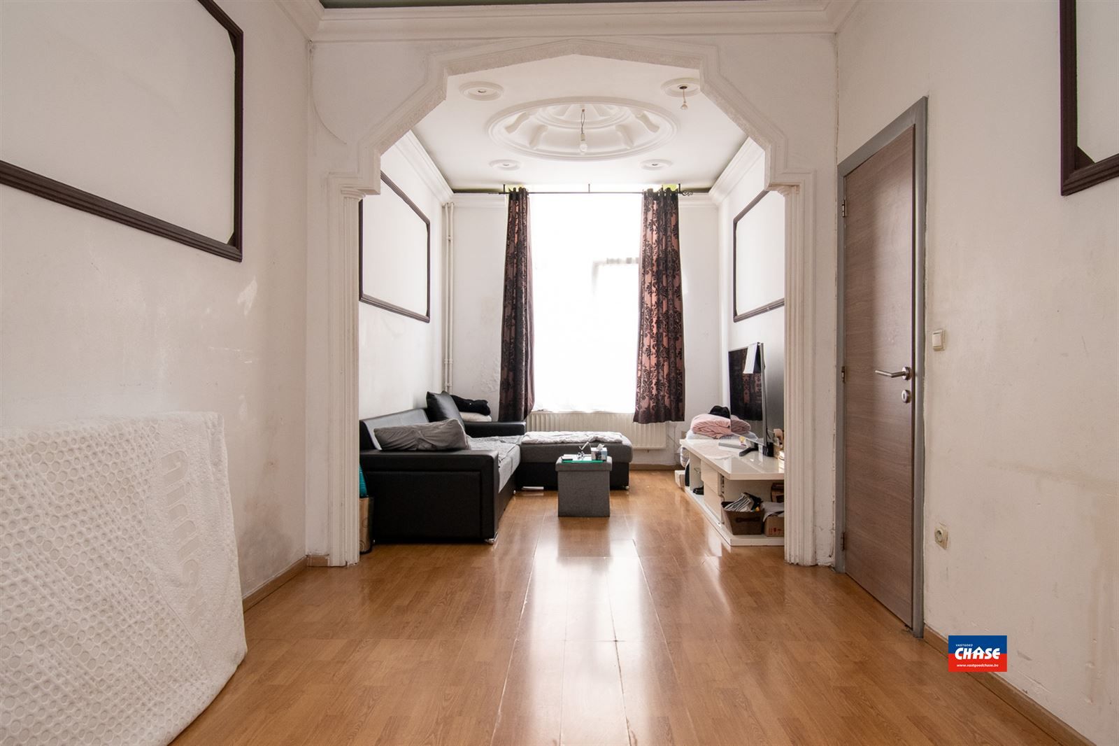 Ruime herenwoning met 4 slaapkamers en stadstuintje foto 3