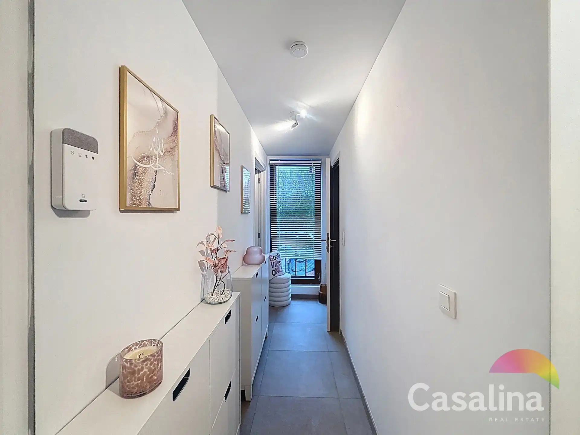 Modern nieuwbouwappartement met terras te huur foto 8