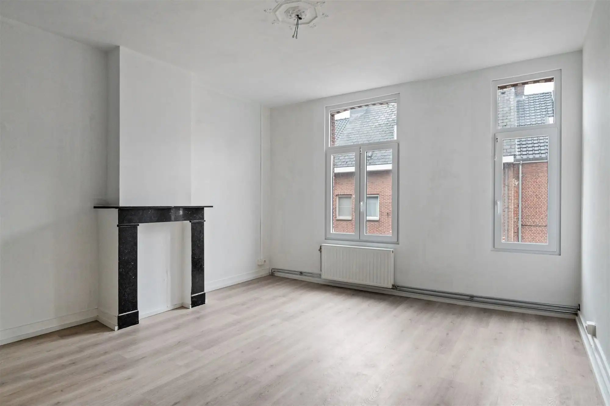 Gemoderniseerde woning met 4 slpks te Putte foto 9