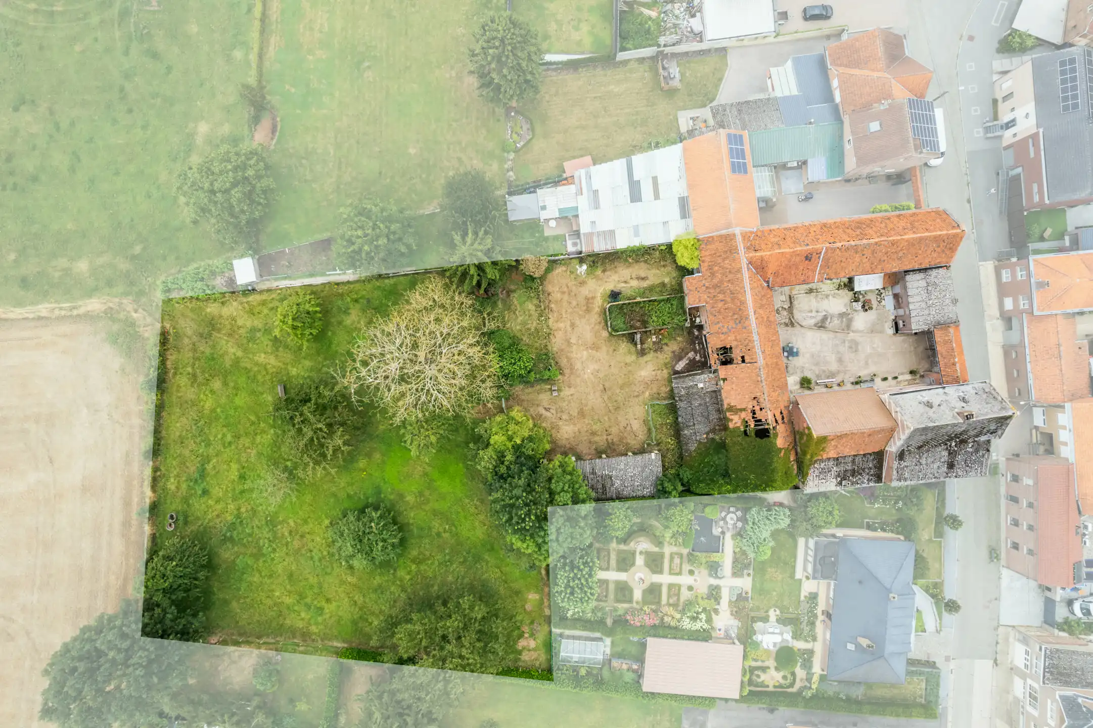 Authentieke vierkantshoeve op 40a14ca te Spouwen foto 35