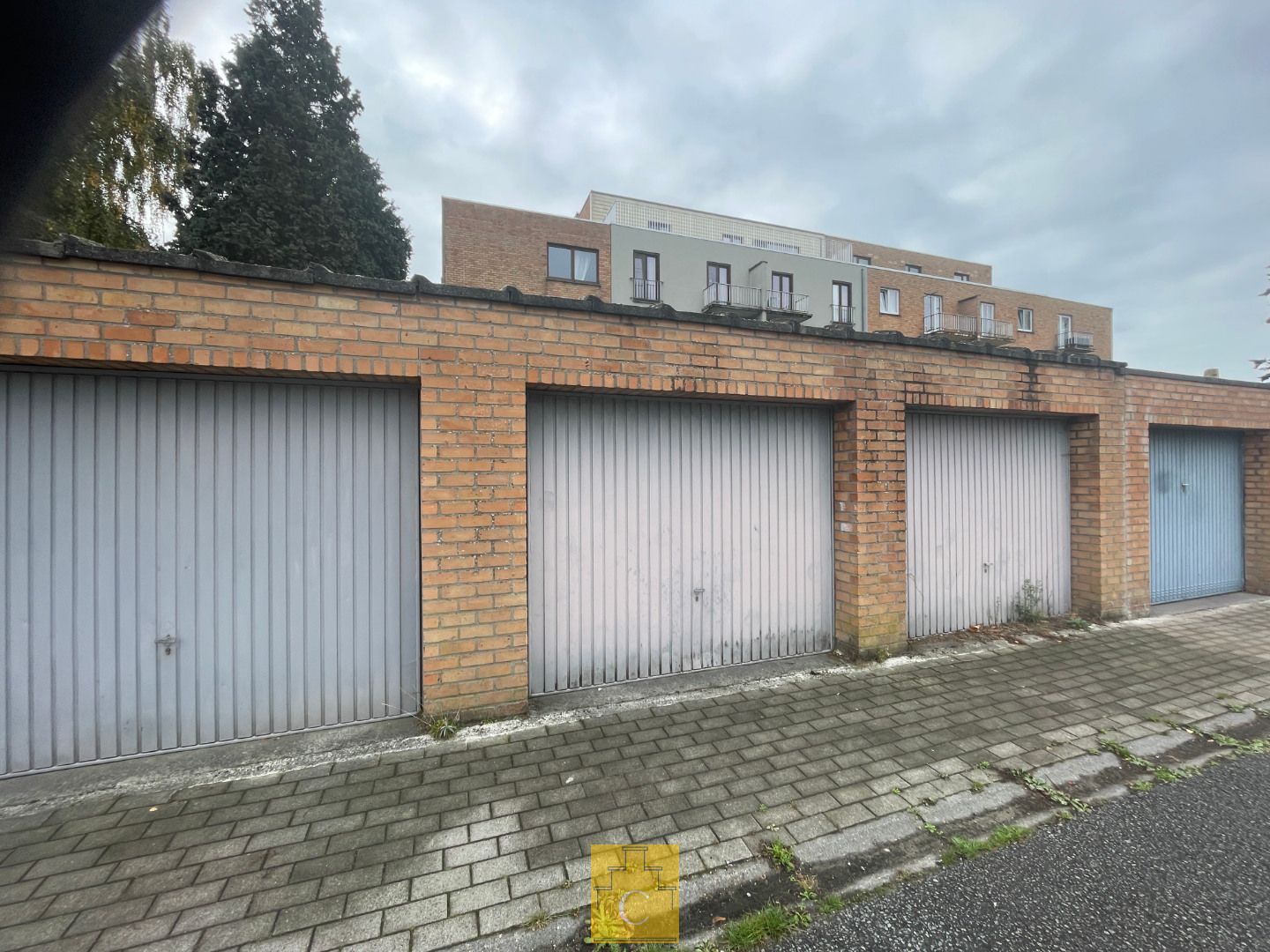 Ruim 3-slaapkamerappartement met terras in Sint-Andries foto 8