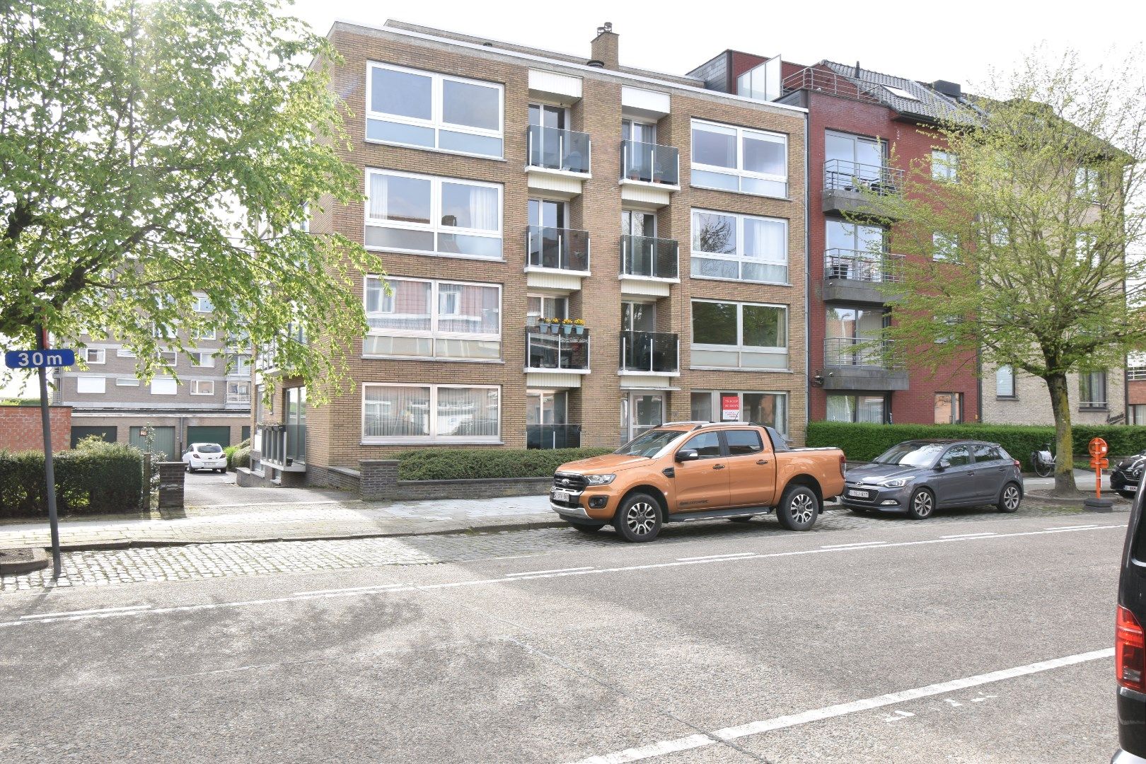 Appartement met 2 slaapkamers en terras te Kristus Koning foto 1