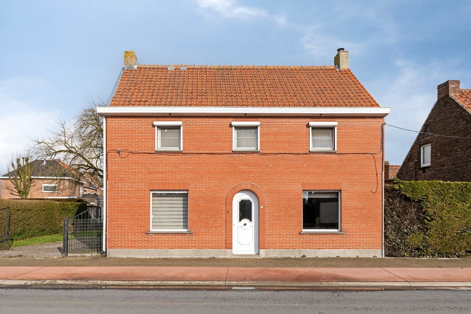 ()=>{if(producerUpdateValueVersion(node),producerAccessed(node),node.value===ERRORED)throw node.error;return node.value} Kapelleken 38 - - 9080 Lochristi