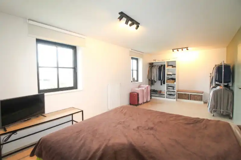 Uitzonderlijke woning te Izegem foto 17