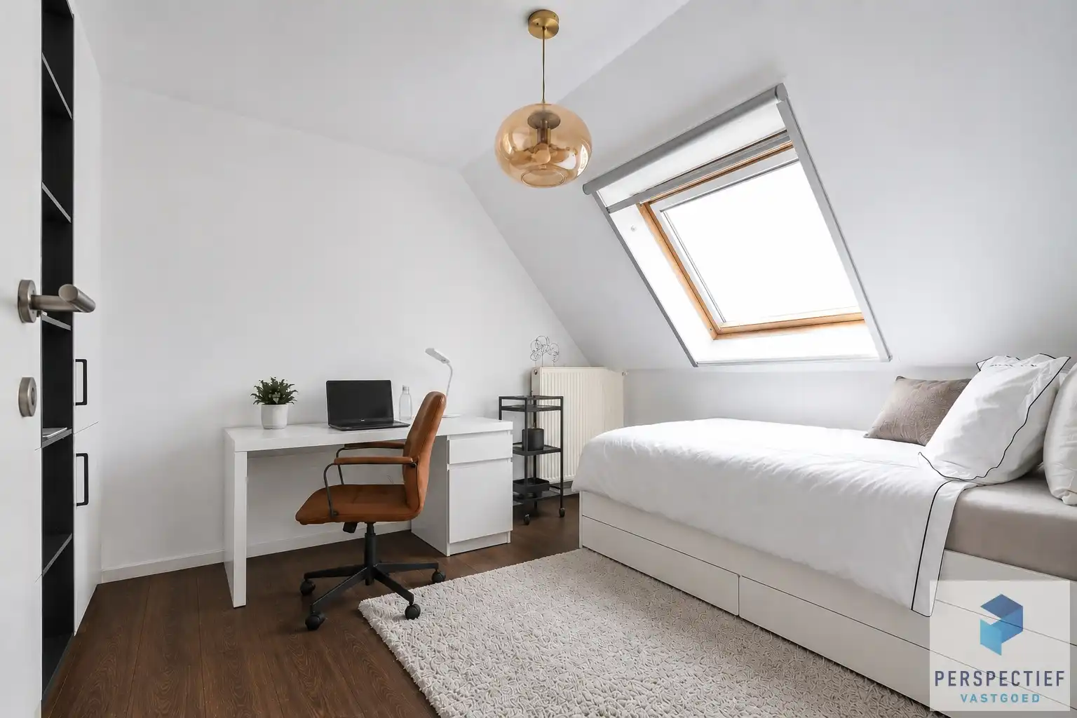 Ruime halfvrijstaande woning met tuin in centrum Oedelem. foto 15